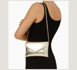 Stuart Weitzman The Occasion Edit|HANDBAGS-CHANGE LOCATION New Noir/Silver