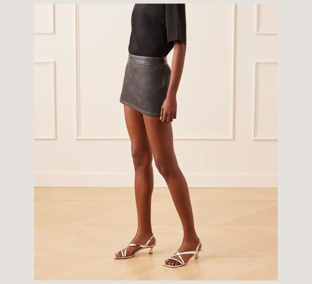 Stuart Weitzman Mid Heel Sandals|The Bridal Collection-CHANGE LOCATION Lacquered Nappa Leather/Black