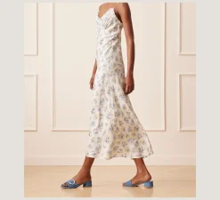 Stuart Weitzman Flat & Low Heel Sandals|Trending: Block Heels-CHANGE LOCATION Vintage denim/Washed Blue Denim